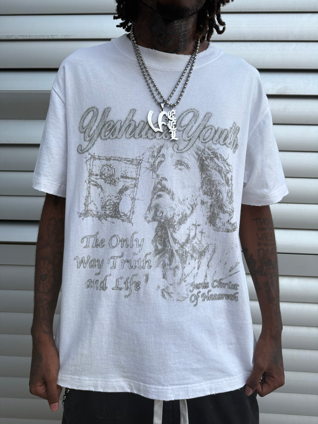 TATTED JESUS DISTRESSED TEE